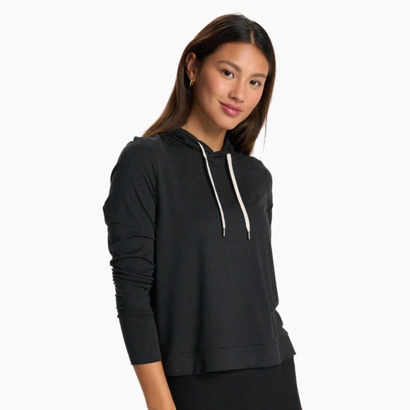Vuori Tops - Vuori Black Heather Halo Essential Hoodie
